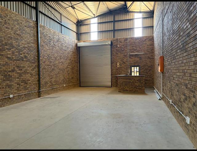 184M² WAREHOUSE TO LET IN ALBERTON NORTH